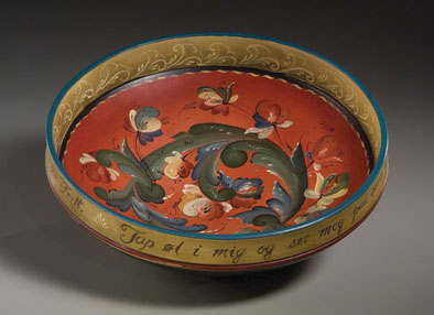 Rosemaling Bowl, Norwegian decorative painting, 2001-2002; Rebecca Wilhelmsen (b. 1956); Mattapoisett, Massachusetts; Wood, paint; 10 in. diam.; Collection of the artist; Photography by Jason Dowdle